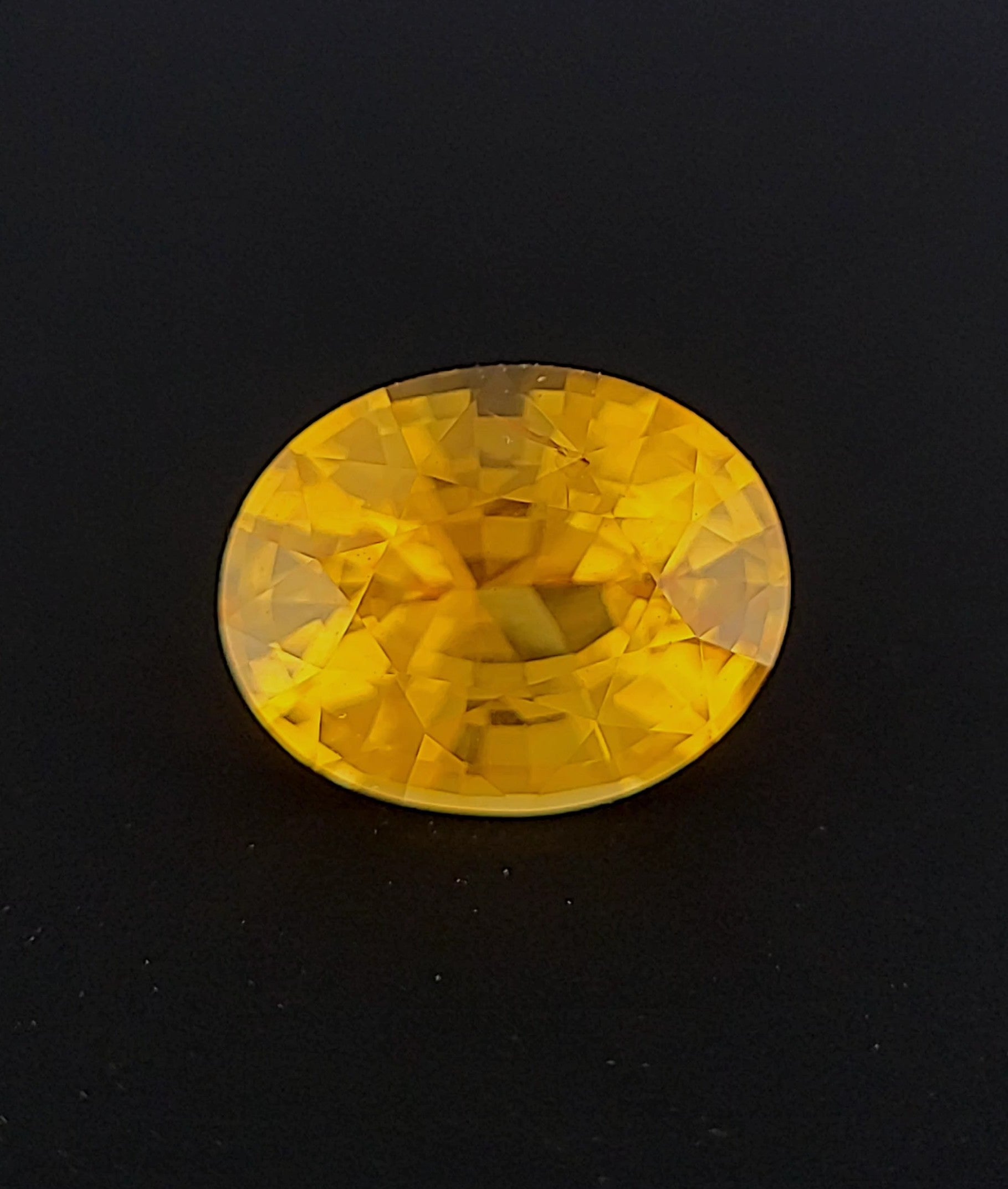 1.25ct Golden Yellow Sapphire